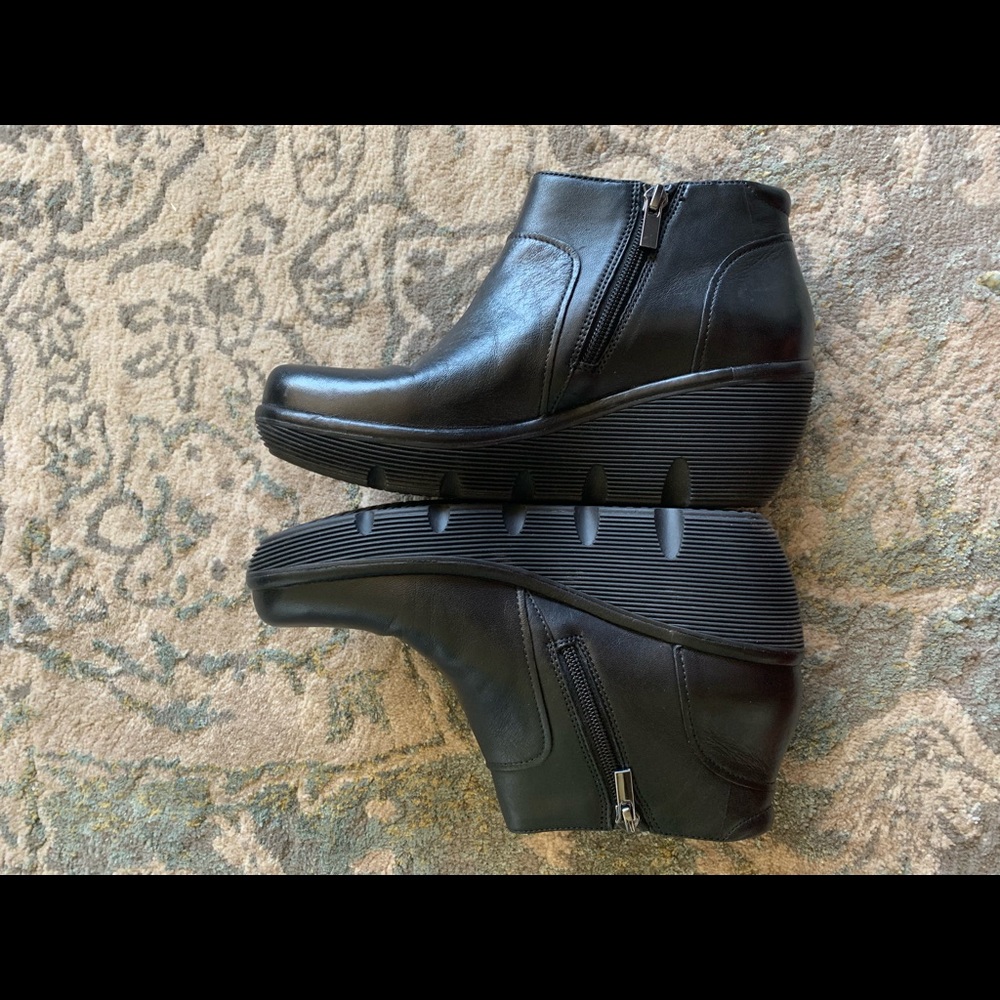 Clarks leather boots